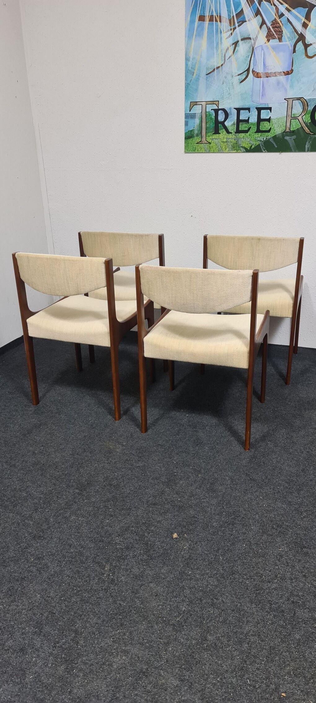 Vintage dining room table and chairs