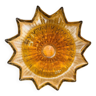 Coupe en verre ambrée