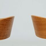 Set of 6 rustic oak wood dining chairs in safari beige.