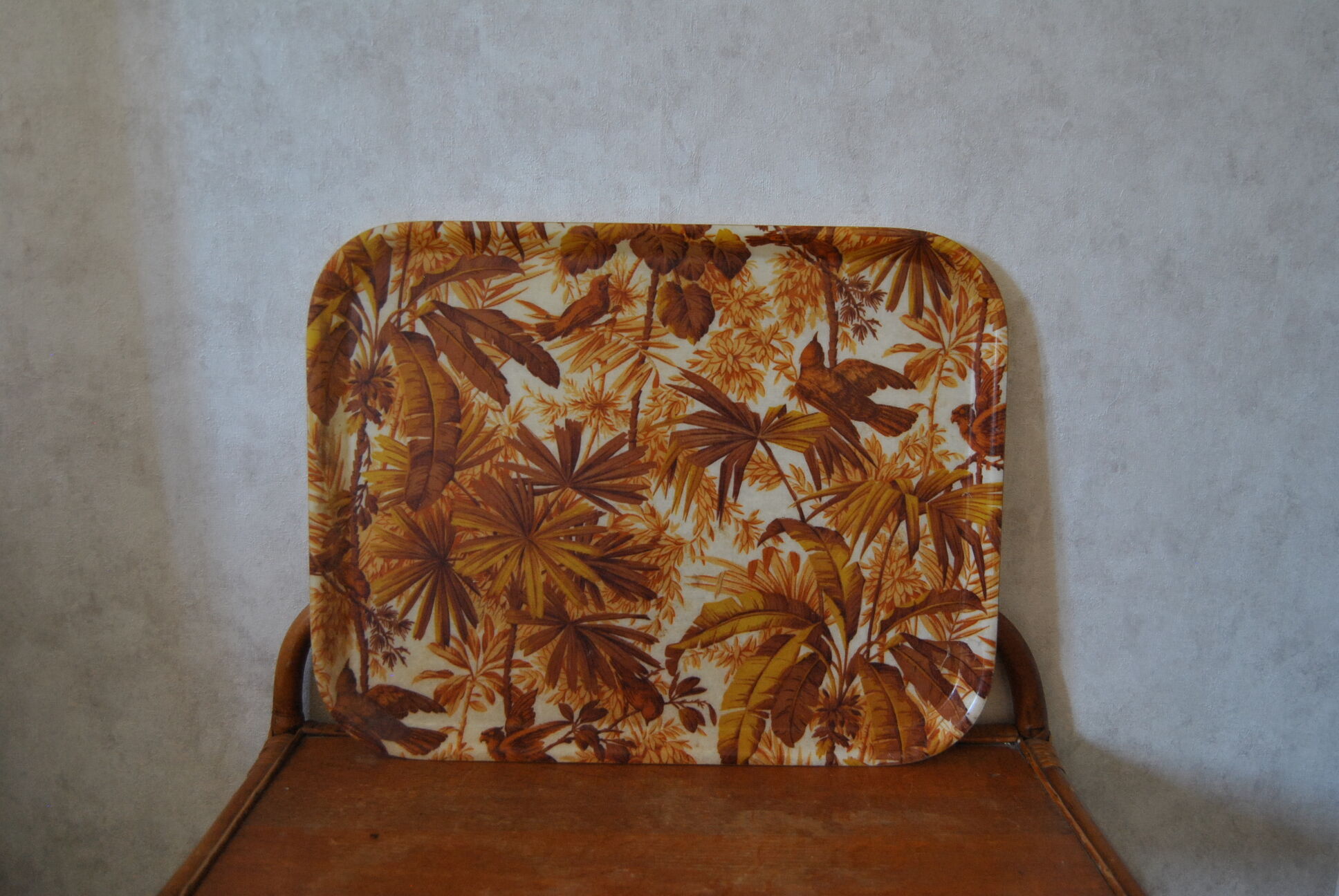 Tray with foliage decoration - 70s - authentic vintage