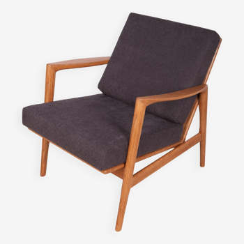 Fauteuil modèle 300-139 de l'usine Swarzędzka, 1960s