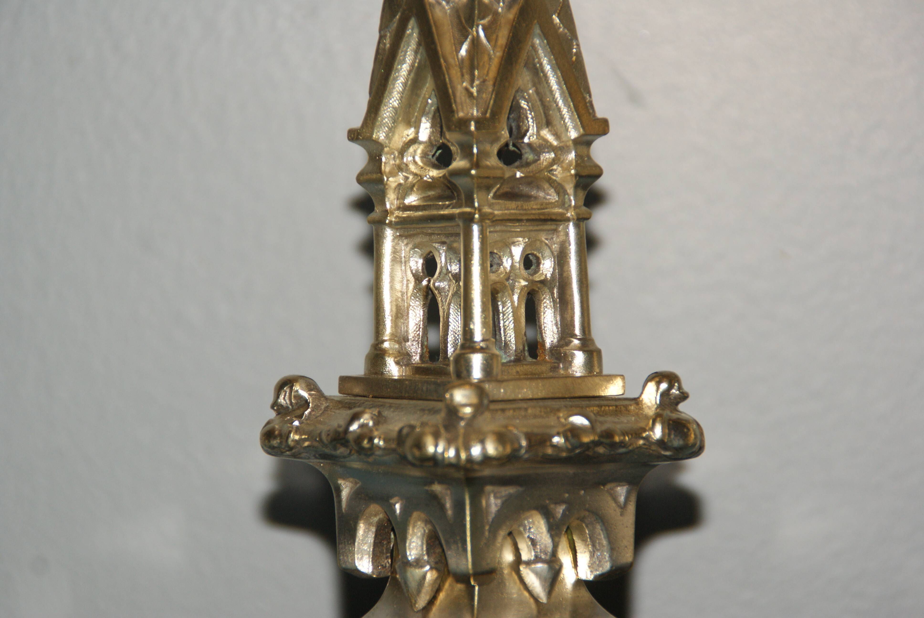 Rare paire de chandeliers en bronze XIX siècle