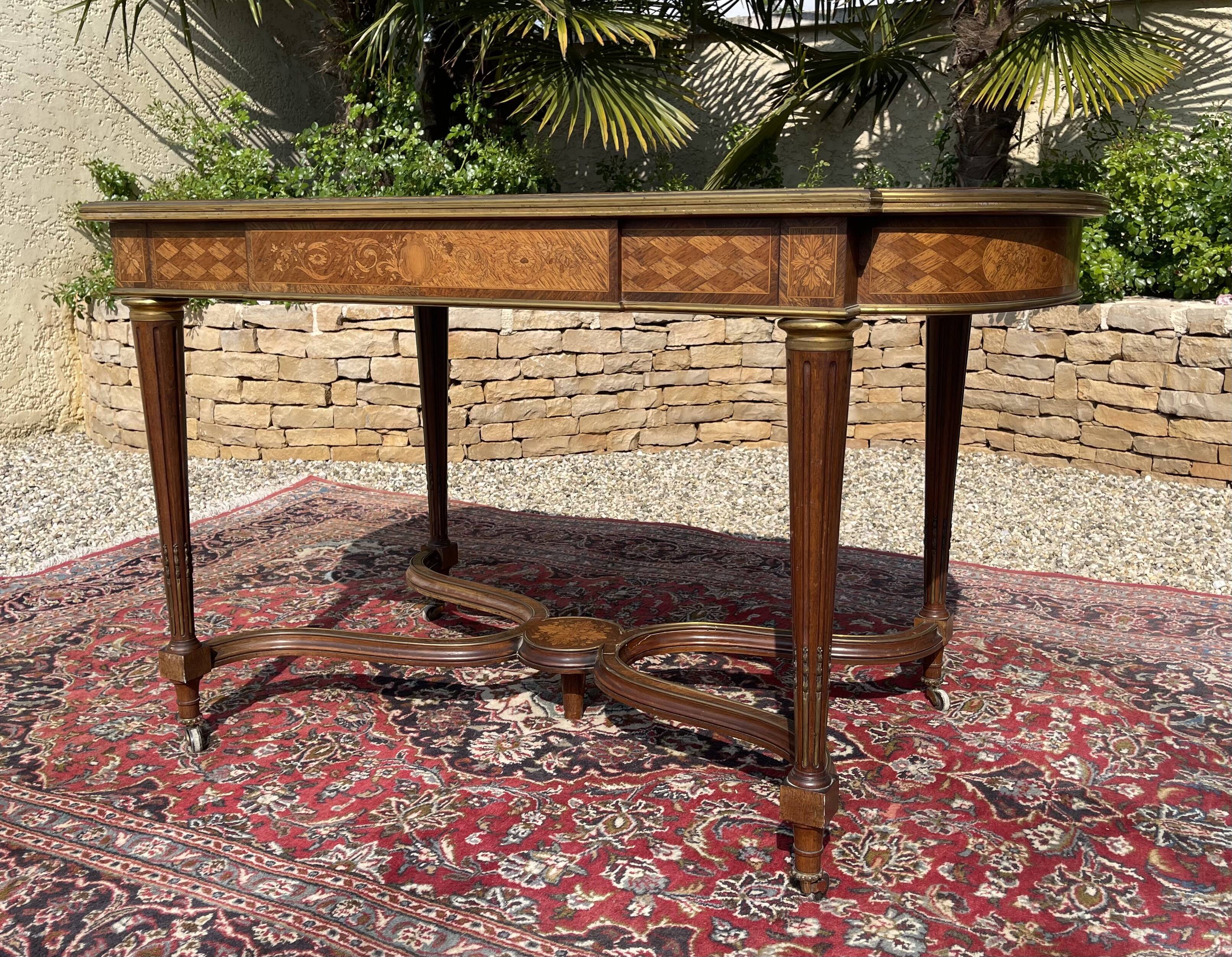 Middle Table Marquetry and Bronze Napoleon III Era - NINETEENTH