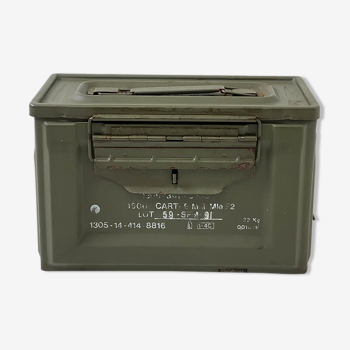 Metal military chest