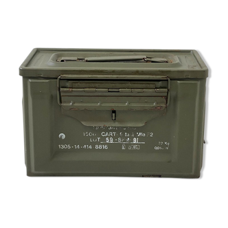 Metal military chest