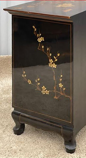 Commode style chinoise