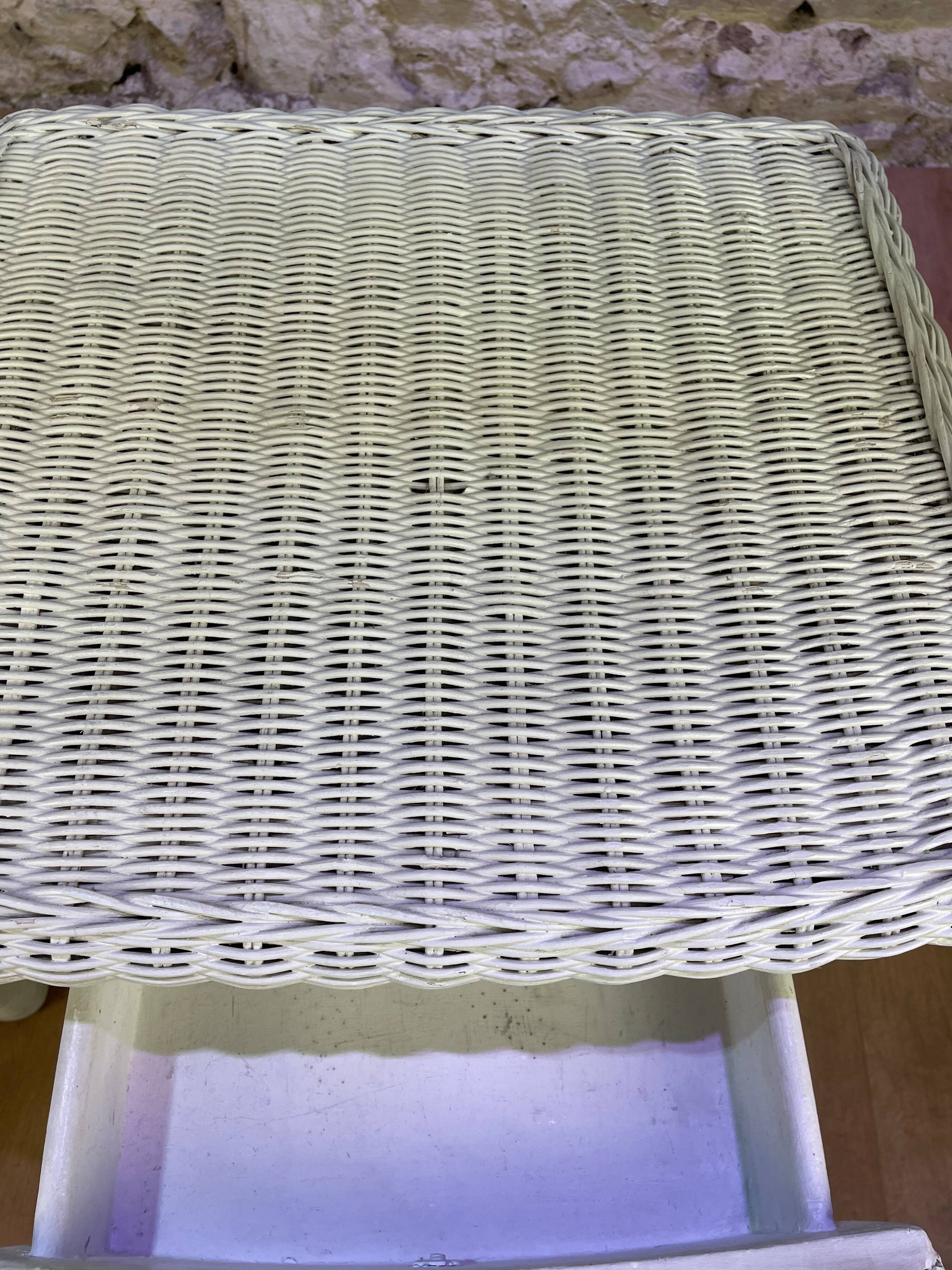 Pair of white wicker bedside tables from the 70s