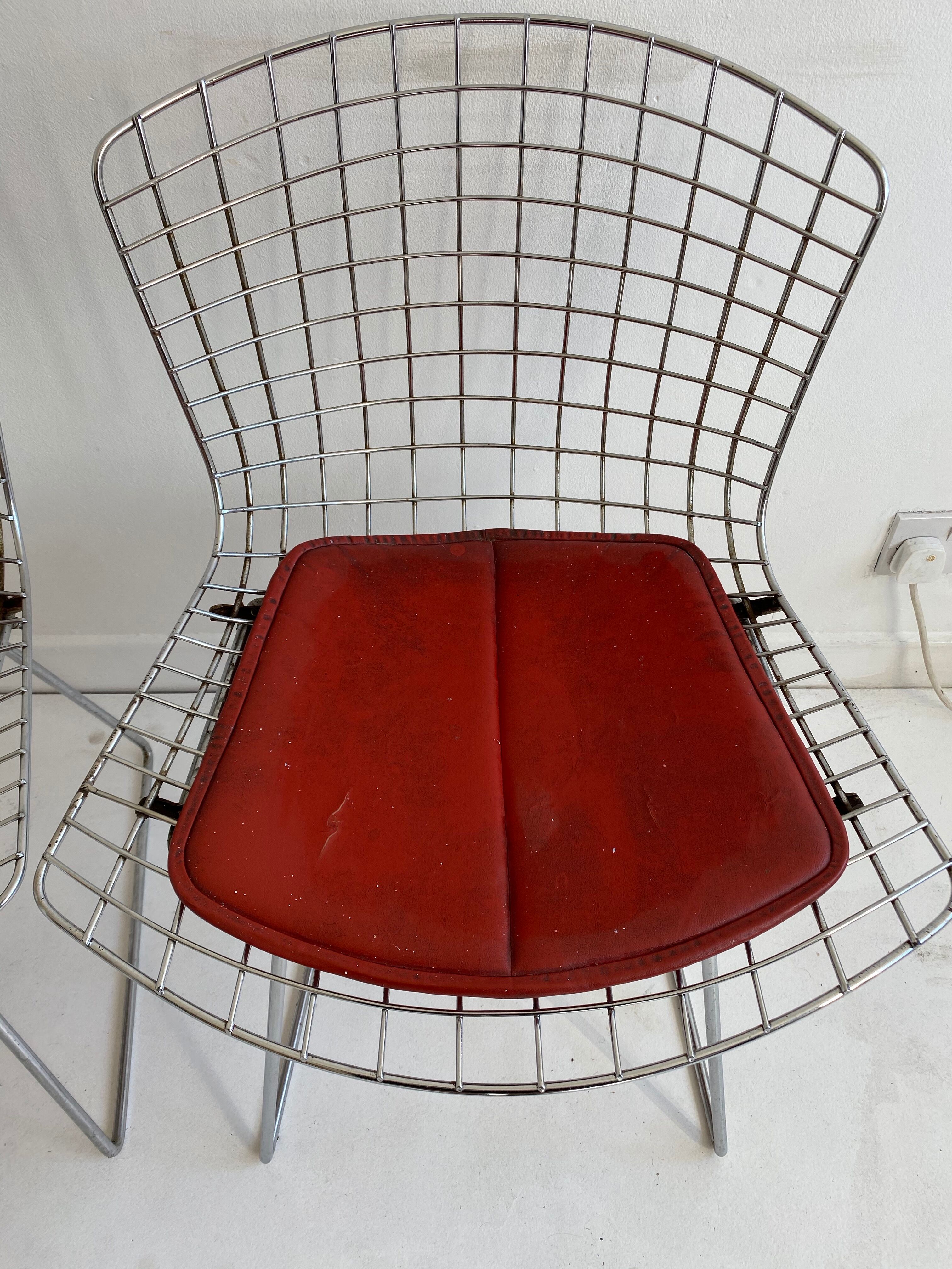 Lot de 4 chaises chromées par Bertoia pour Knoll, vers 1960