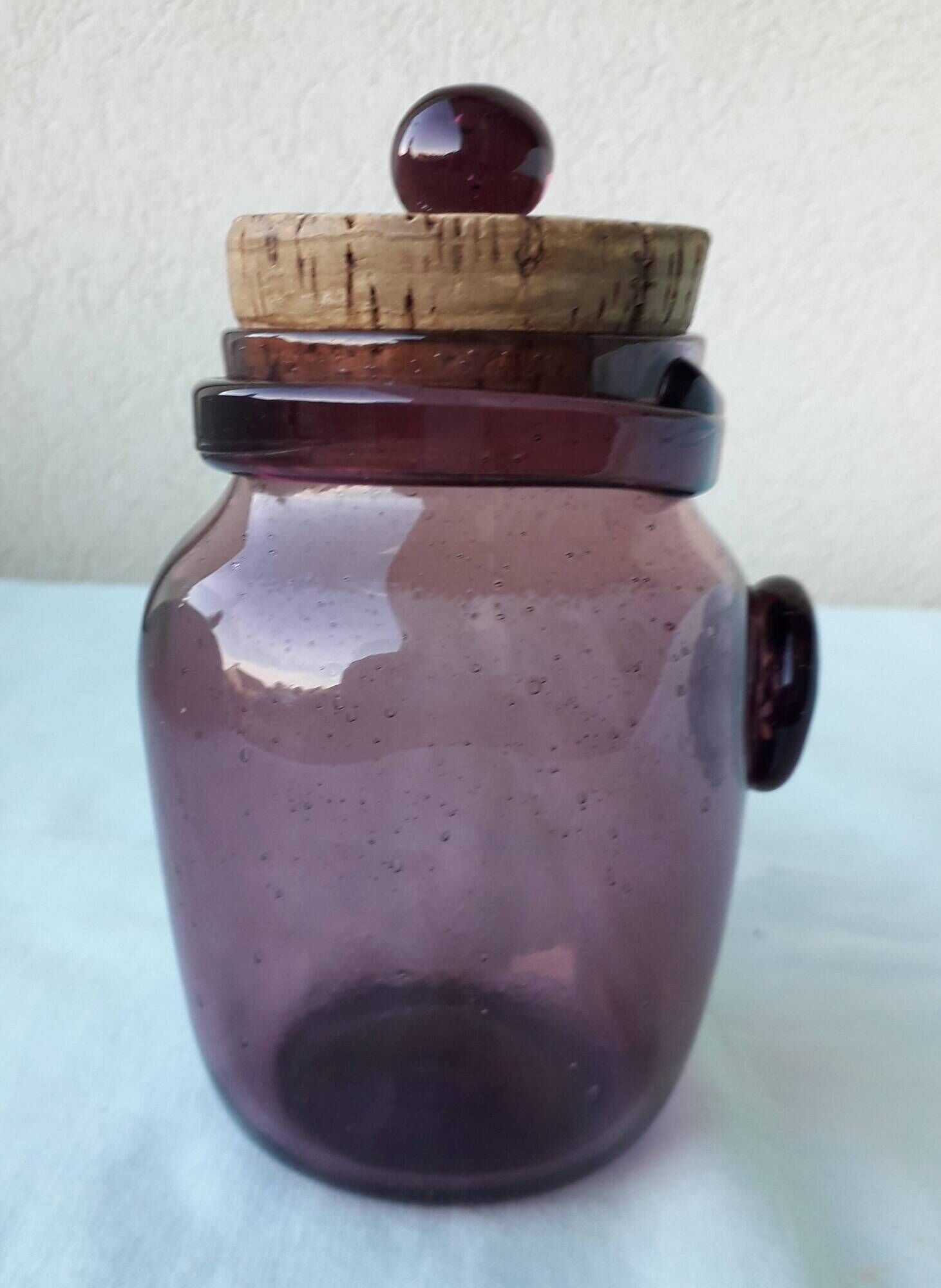 Bubble glass covered pot Biot