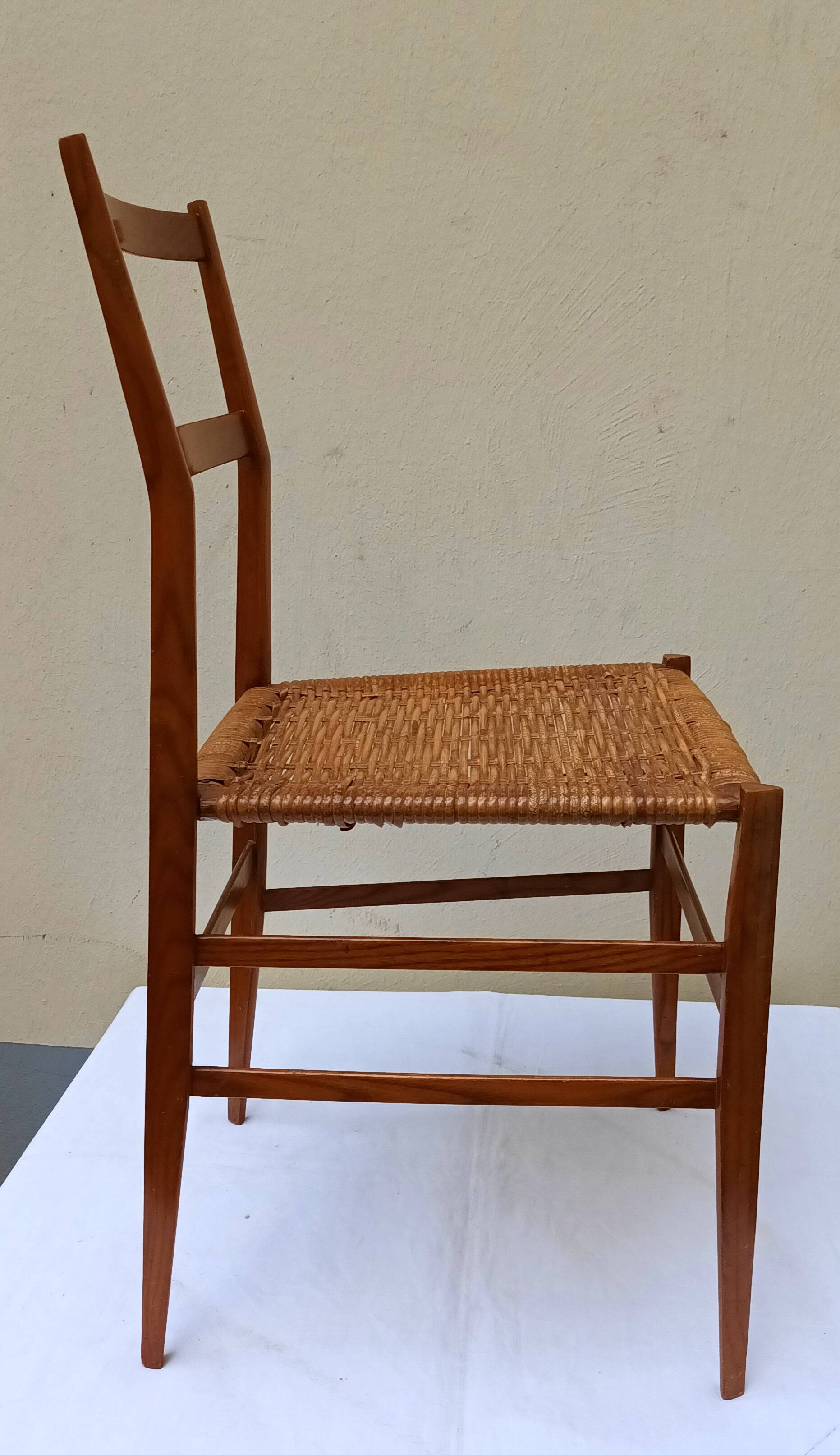 Superleggera chair by Gio Ponti for Cassina, year 1957