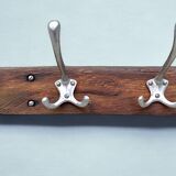 Vintage wall-mounted coat rack in solid wood - 6 hooks