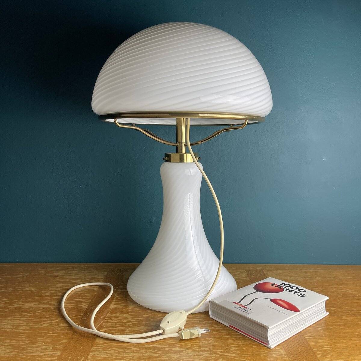 Large classic swirling Murano glass mushroom table lamp, Italy, 1970s