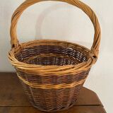 Round two-tone wicker basket from the 80s.