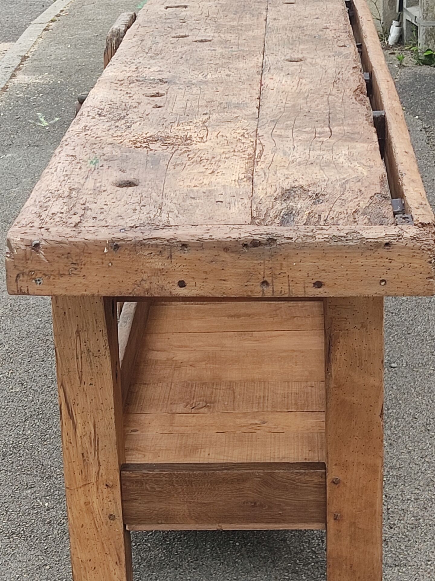 Established carpenter's workshop Ok