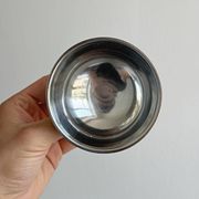 6 coupelles sur pied en inox
