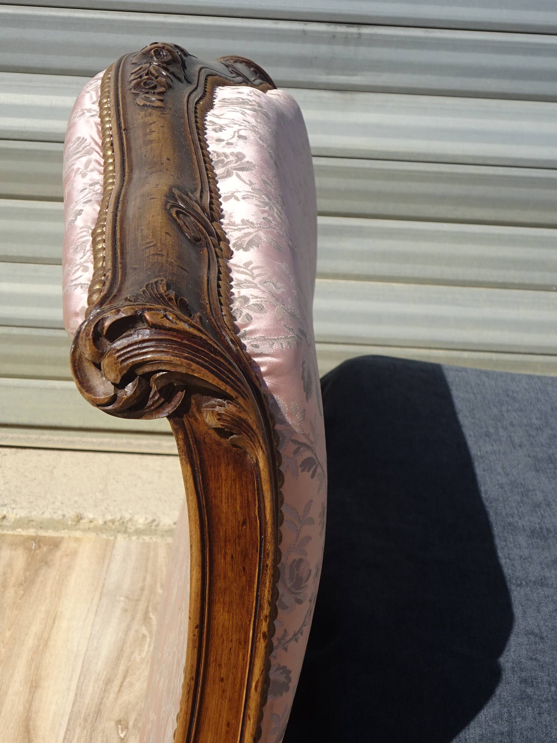 Antique sofa bed, in Louis XV style.