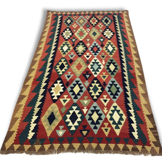 Splendide tapis tissé Persan: Kilim Gashqai 250x147 cm - Iran - vers 1970