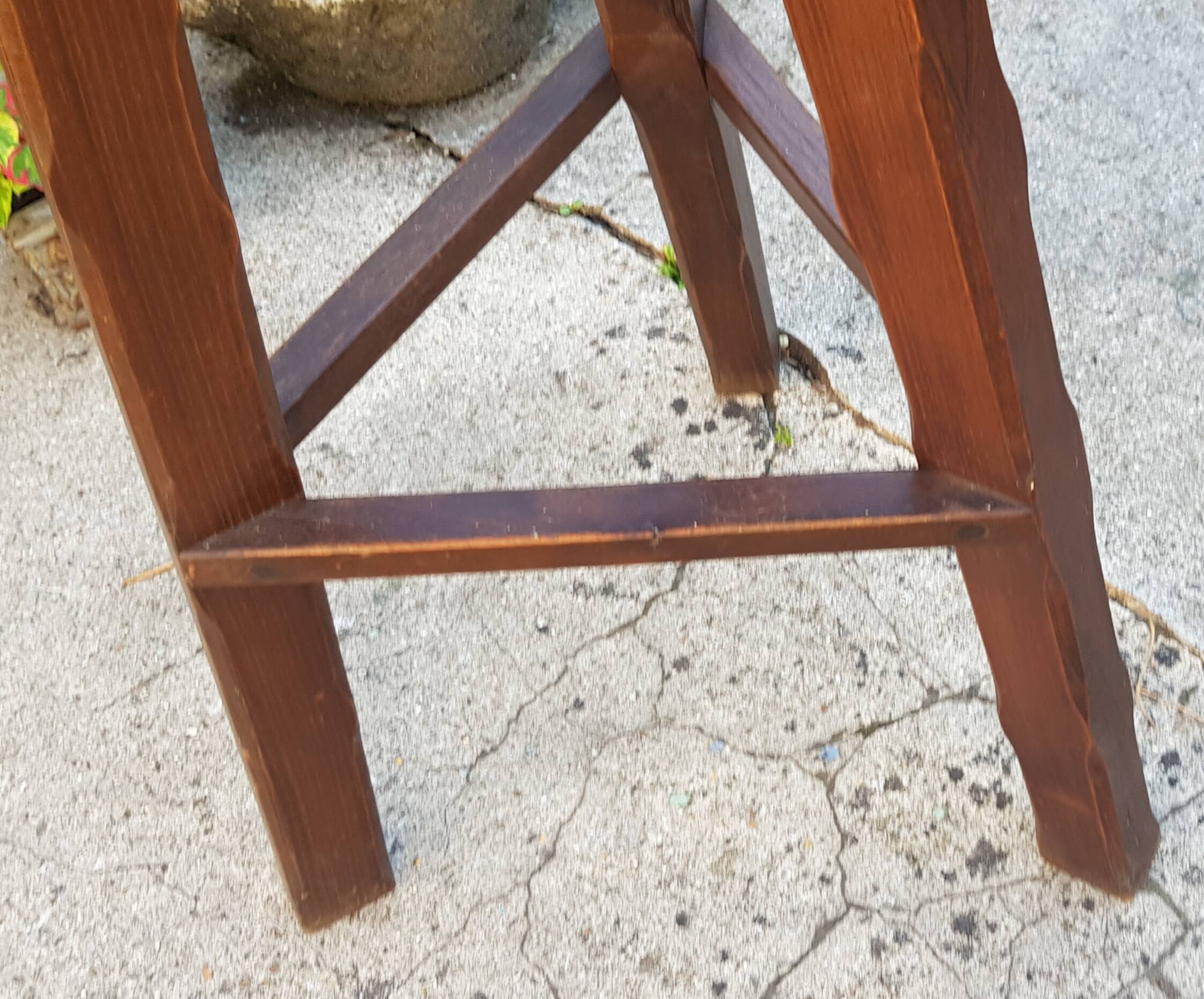 paire de tabourets hauts de bar aranjou