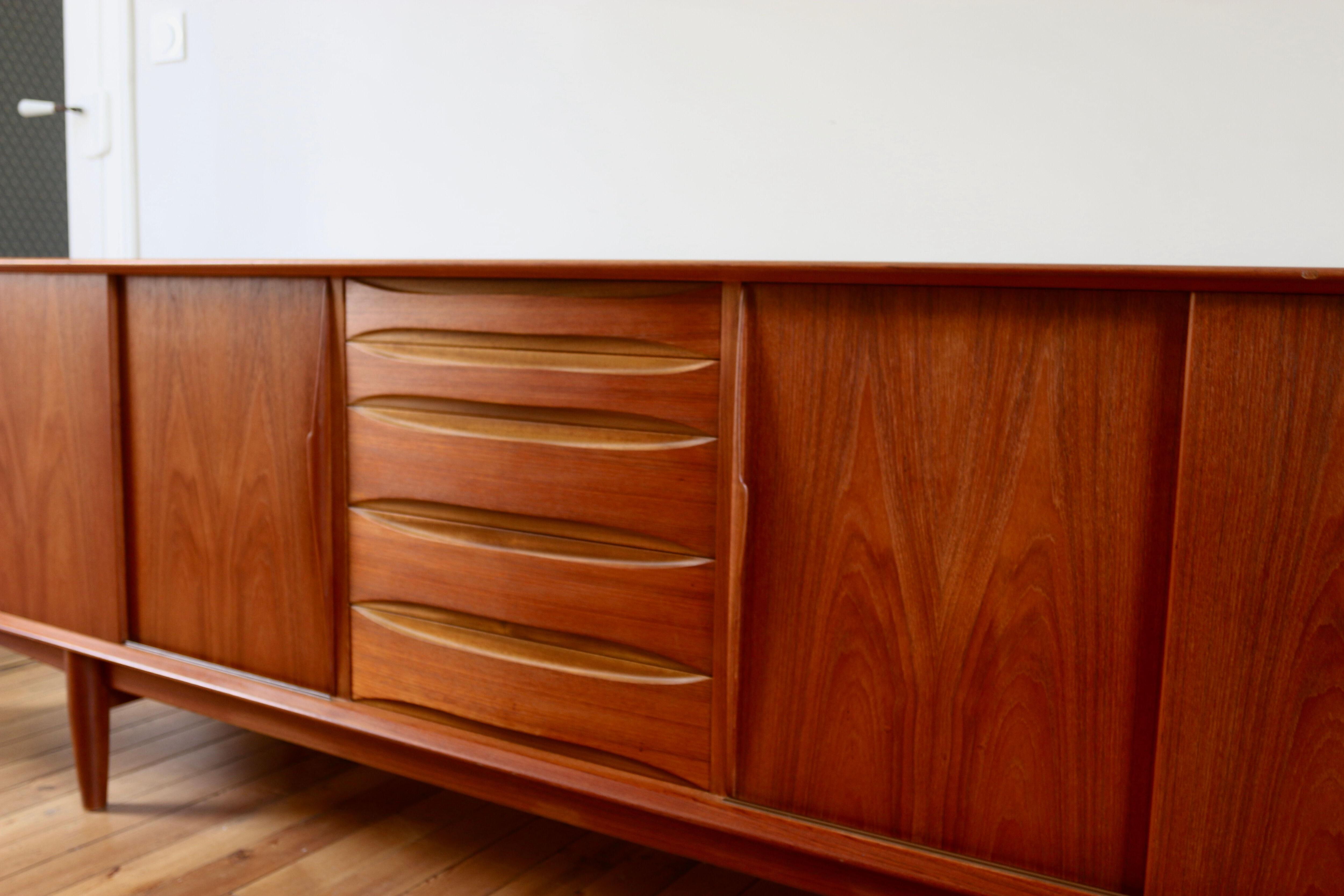 Vintage Scandinavian row Skovby Möbler model 63