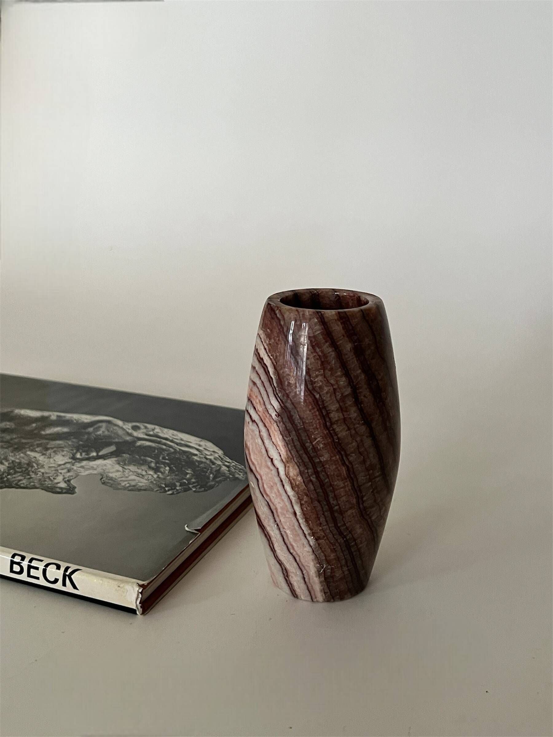 Genuine onyx marble vase, 1970 design