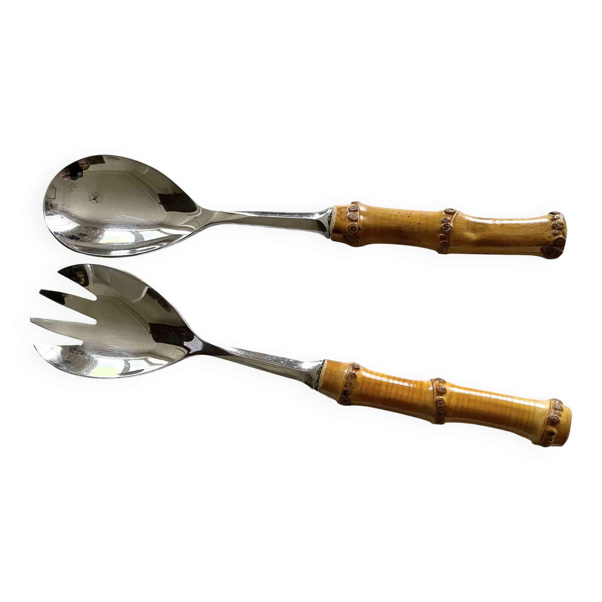 Serving cutlery with bamboo and stainless steel handles