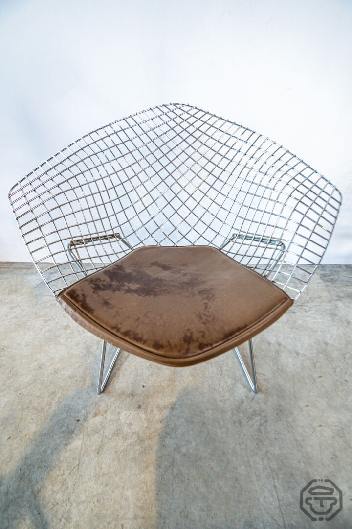 Knoll Bertoia Diamond armchairs