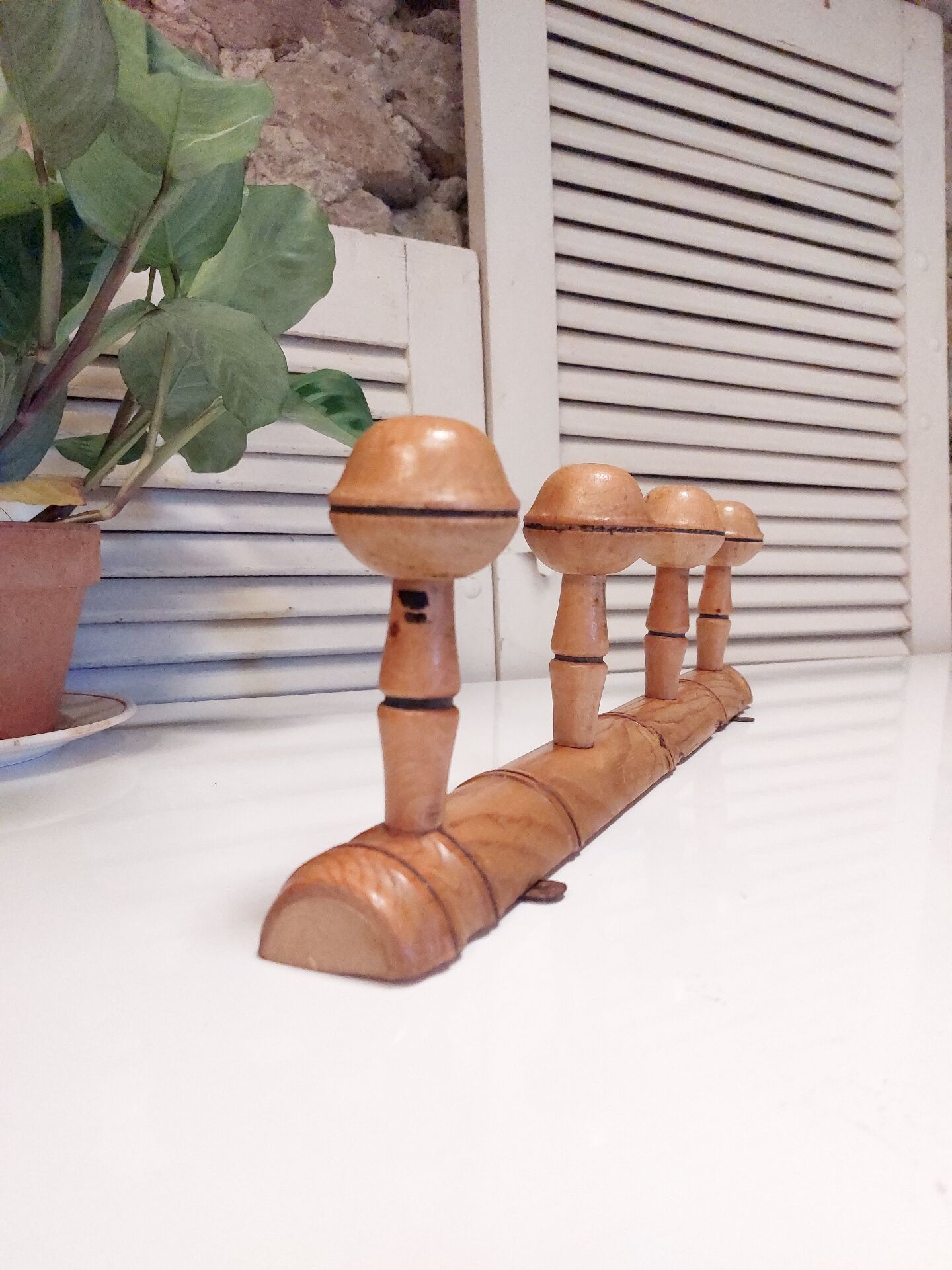 Porte manteau 4 patères 