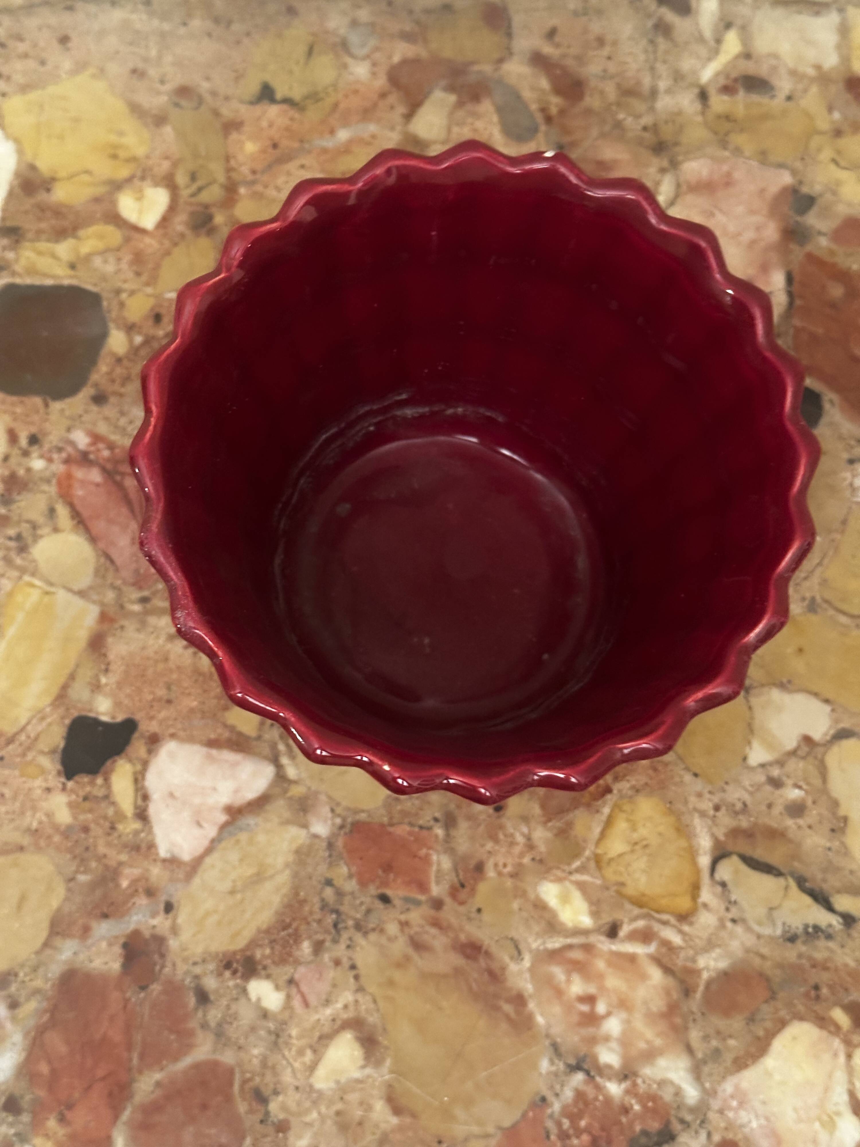 1950s Pleated Ceramic Cache Pot Bordeaux St-Clement H11/D14