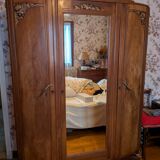 3-door wardrobe with mirror