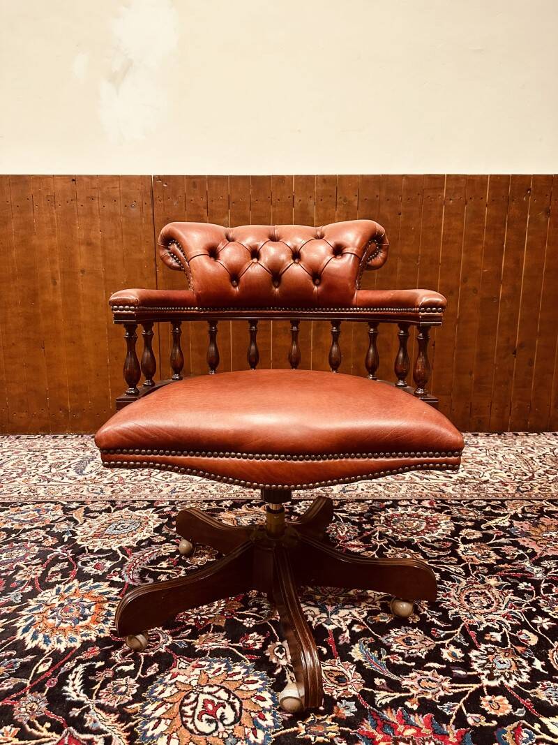 Chaise de bureau anglaise Westminster Chesterfield Captain Chair