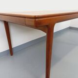 Vintage rectangular Scandinavian dining table by Johannes Andersen Samcom