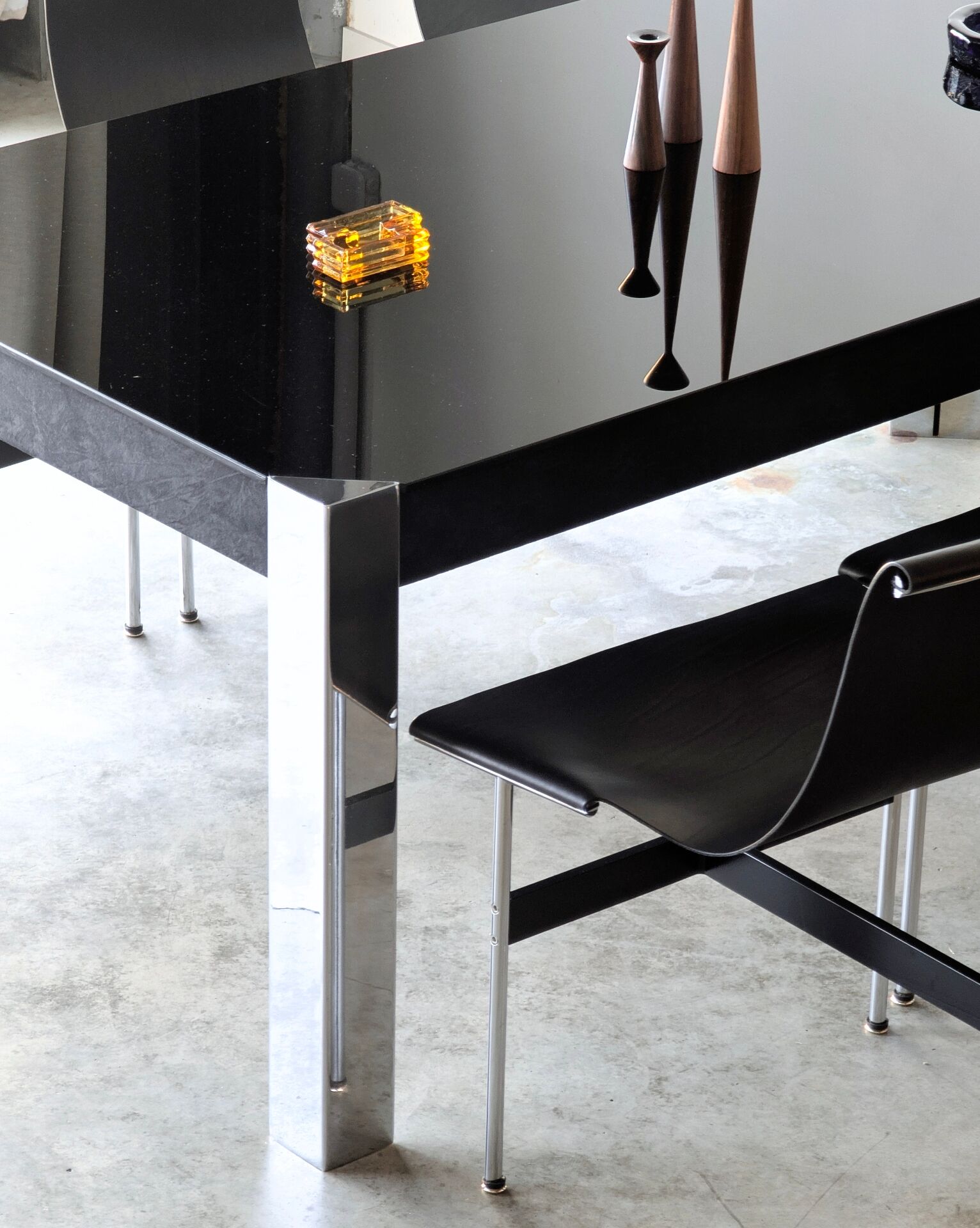 Vintage Tucroma table, Guido Faleschini for Mariani Hermes, 1970.
