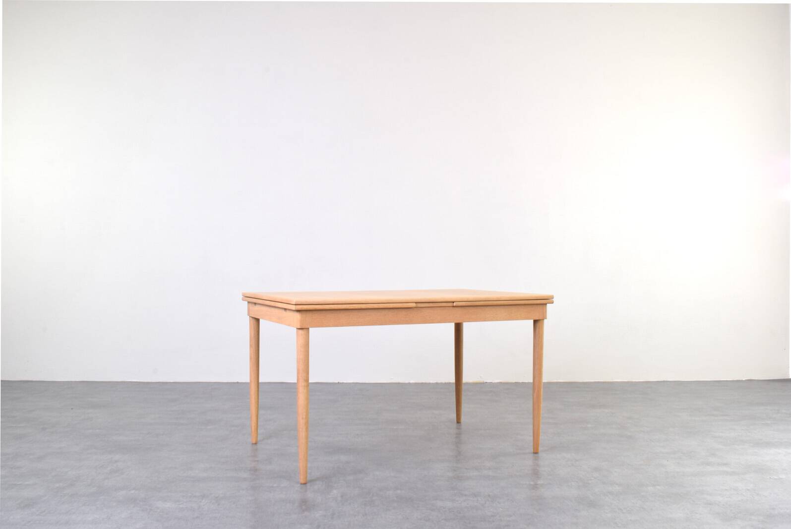 Mid-Century Danish Oak Extendable Dining Table, 1960s.