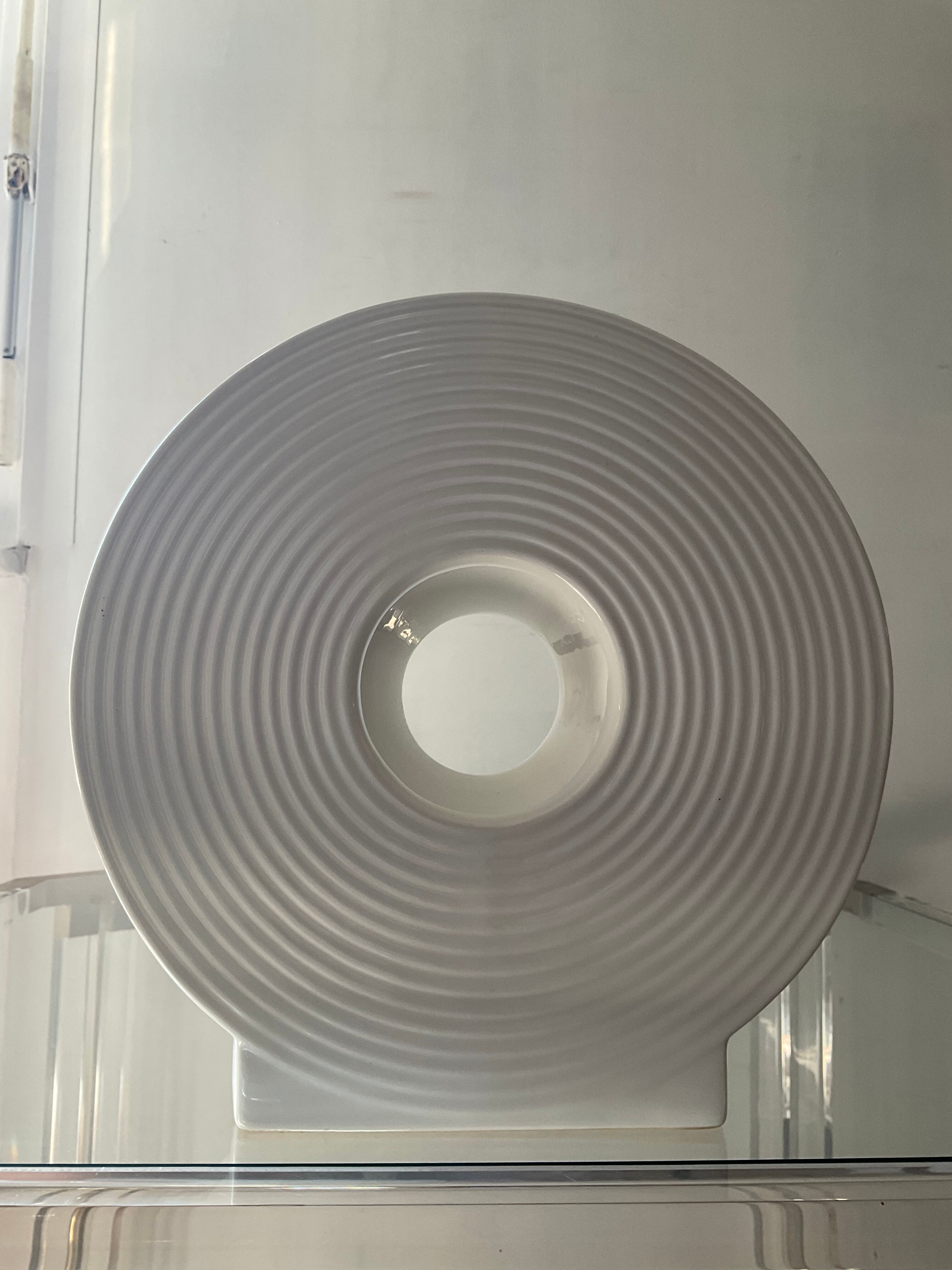 Vintage circular vase in glazed ceramic