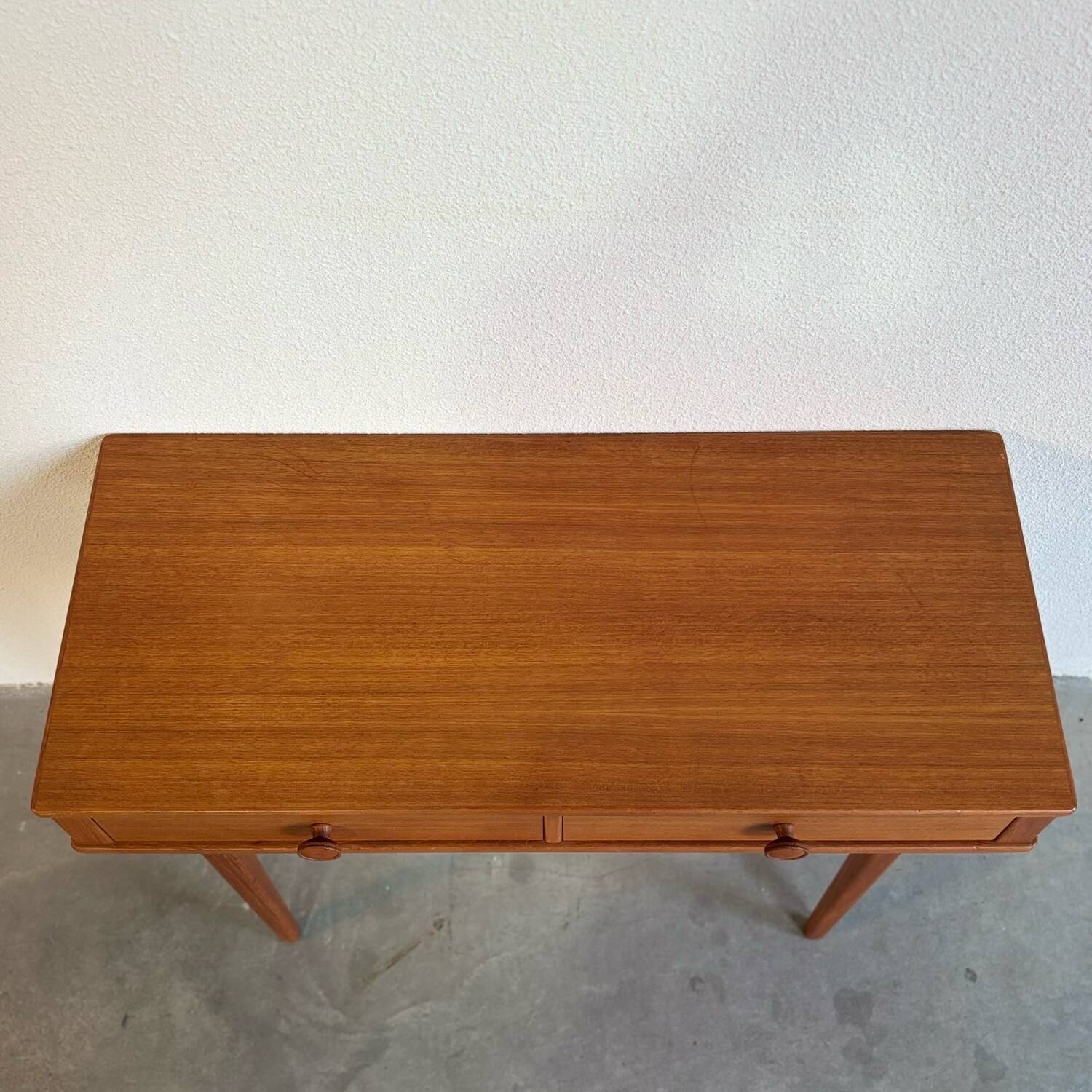 Vintage sidetable teak