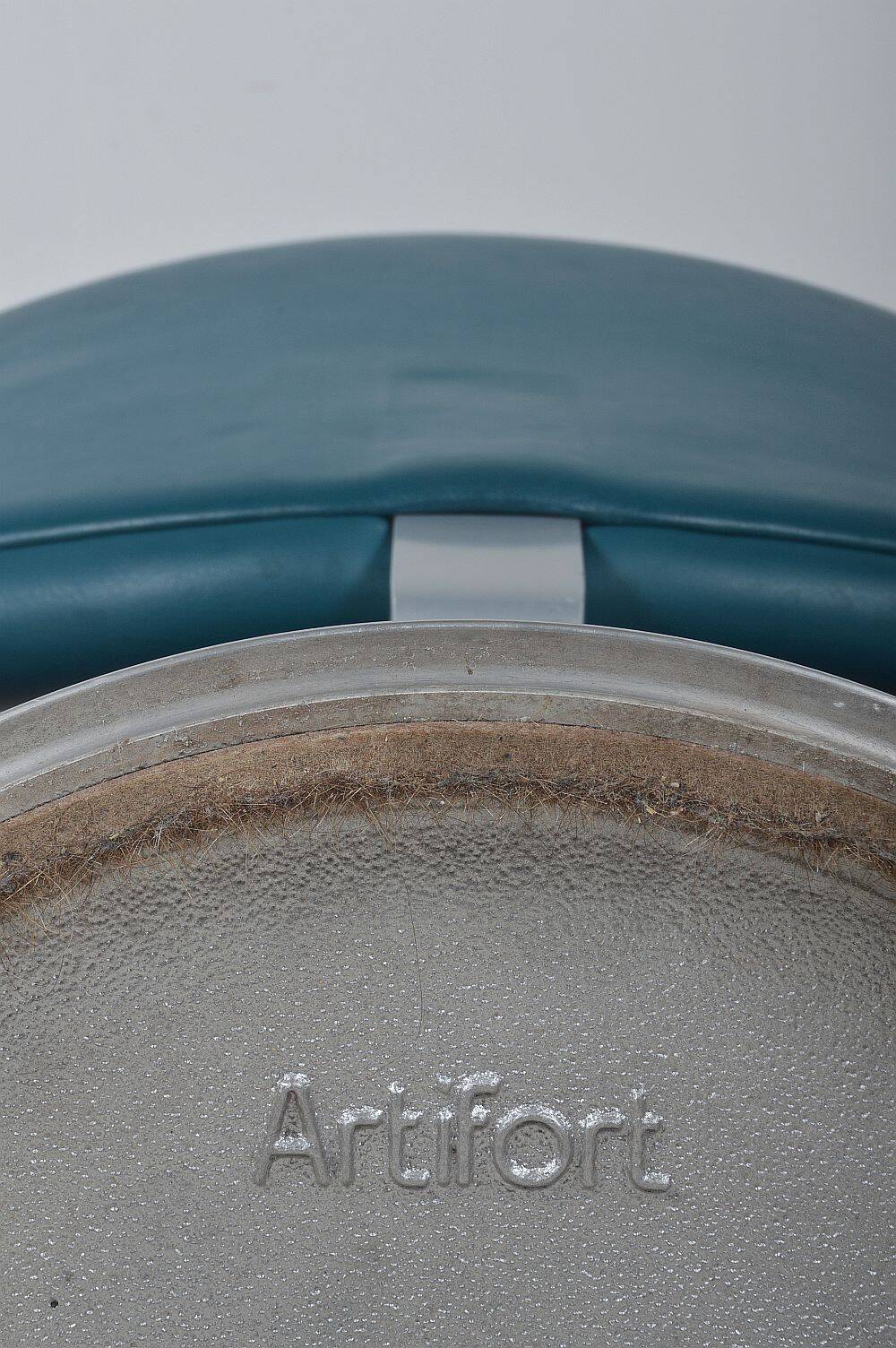 Vintage Tulip chair designed by Pierre Paulin for Artifort