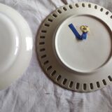 Set of 2 earthenware plates