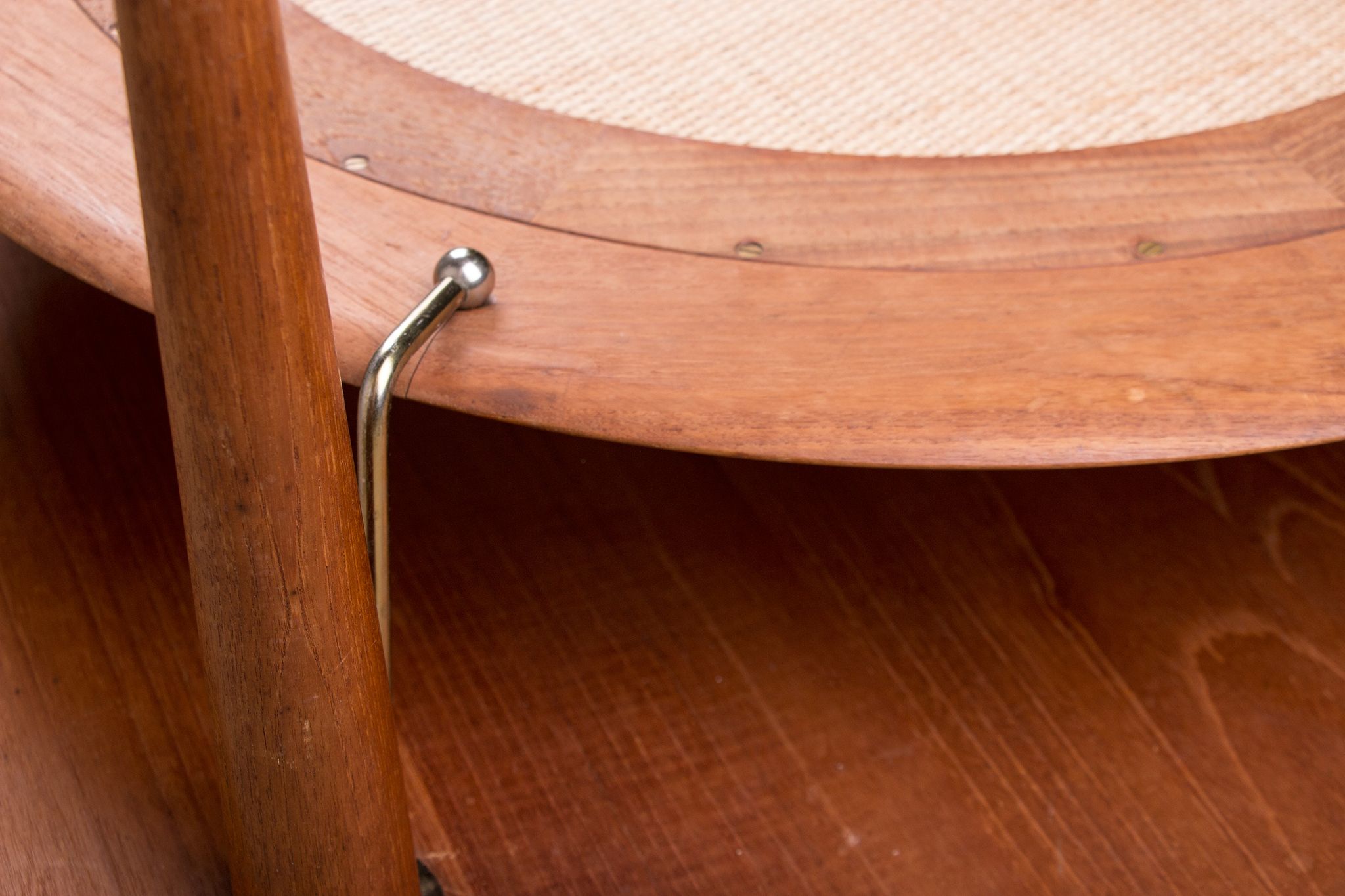 Round coffee table, two levels, danish in teak, brass and cannage