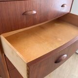 Danish 8-drawer chest of drawers in teak