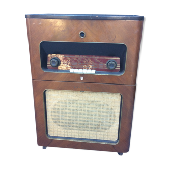 Radio spins disks 1959 vintage Philips