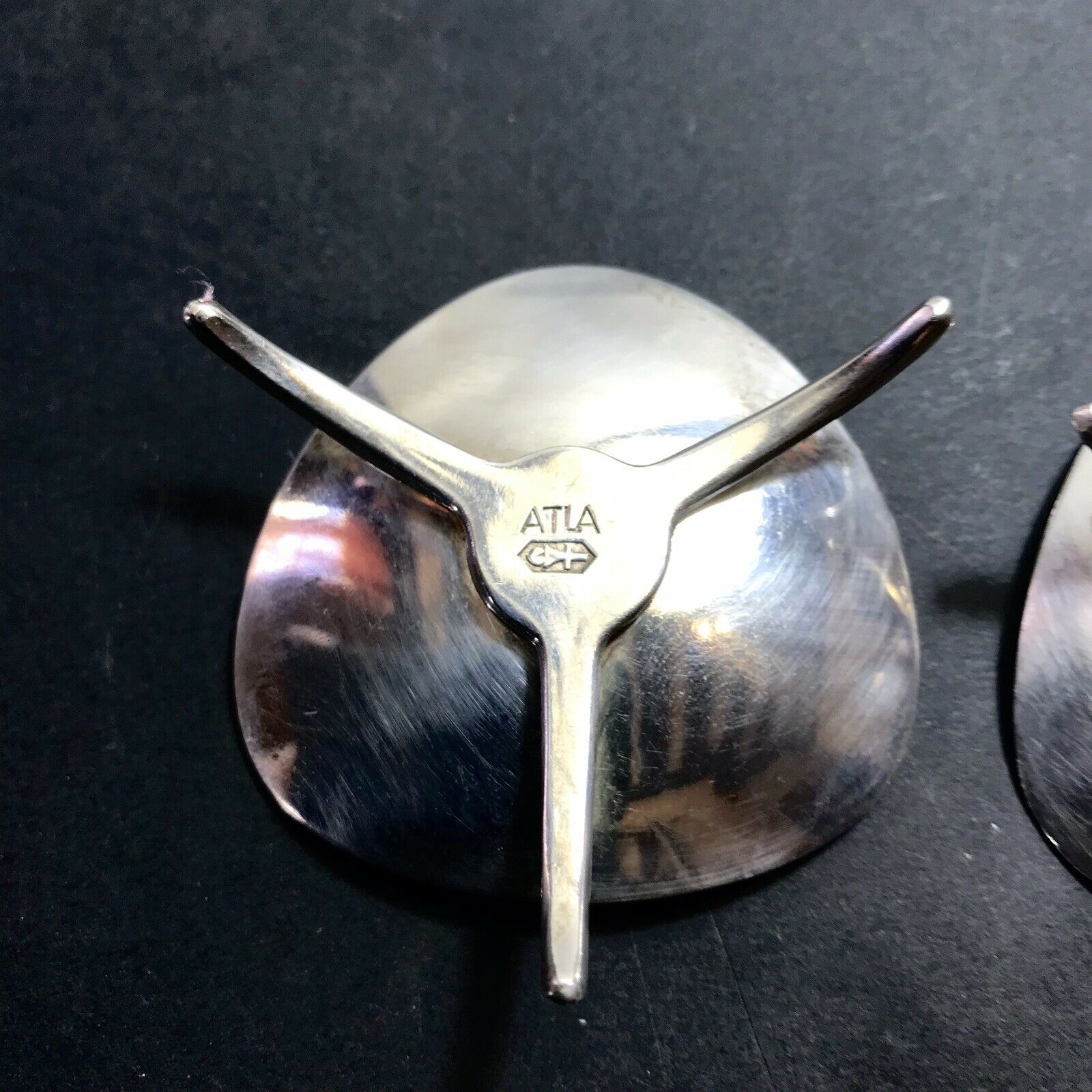 Pair of modernist tripod Scandinavian design tripod 50