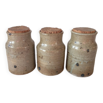 Set of 3 stoneware pots