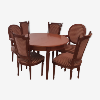 Set round table two armchairs and four chairs