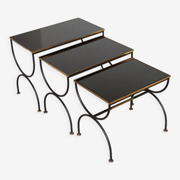 Vintage nesting tables in metal and black opaline glass 1950