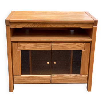 Glass-fronted Scandinavian oak sideboard from the 1980s.
