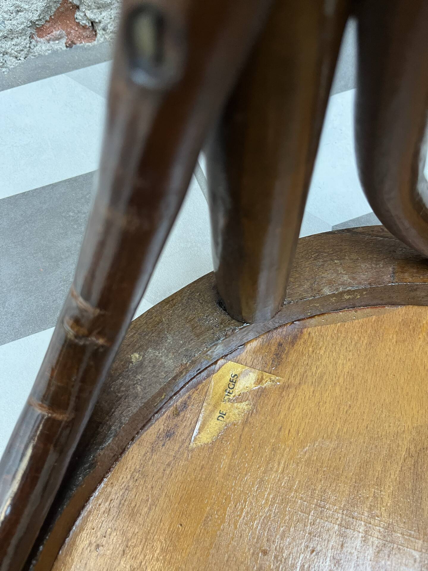 Tabouret haut de bar 1900 bois courbé« Marguerites »