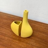 Set of 2 minimalist postmodern Italian vases by Bel Mondo, 1980s.