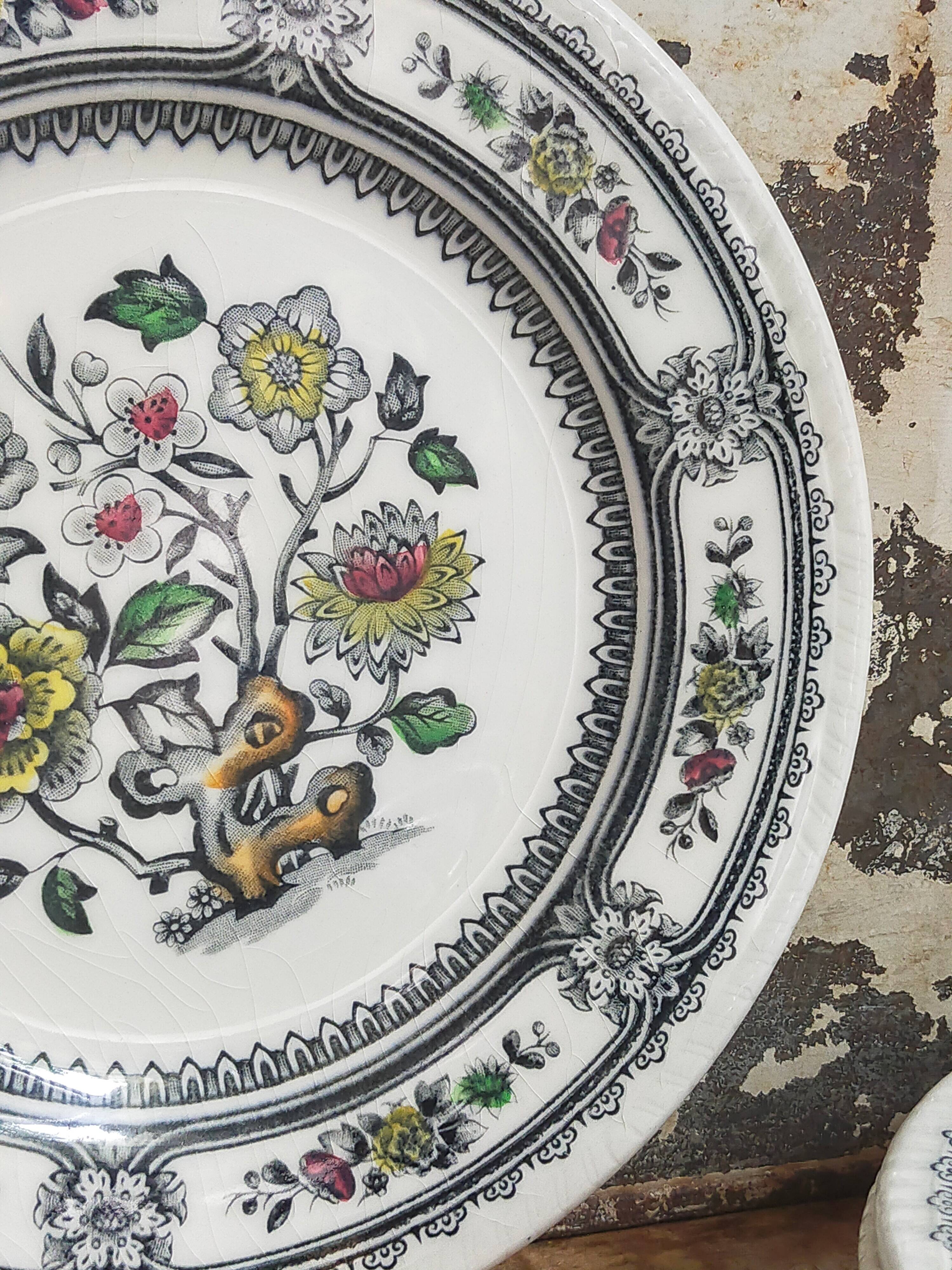 Six English porcelain dessert plates WOOD & SONS Dorset service