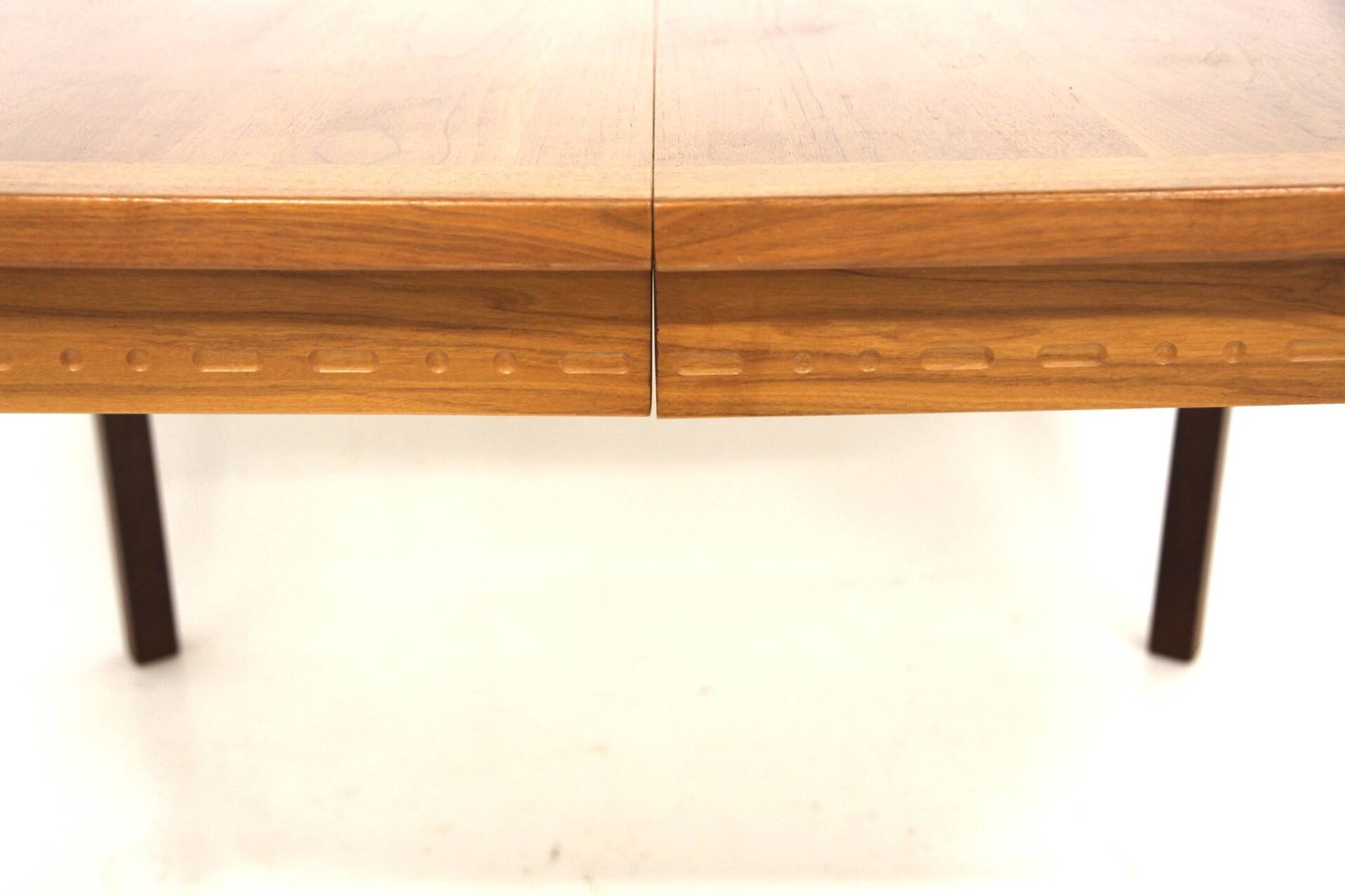 Table de salle à manger "Rimbo", Troeds, Bjärnum, Suède, 1960
