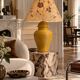 Grande lampe en céramique nervurée jaune moutarde 1970